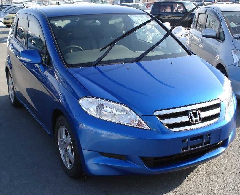 Honda () Edix:  