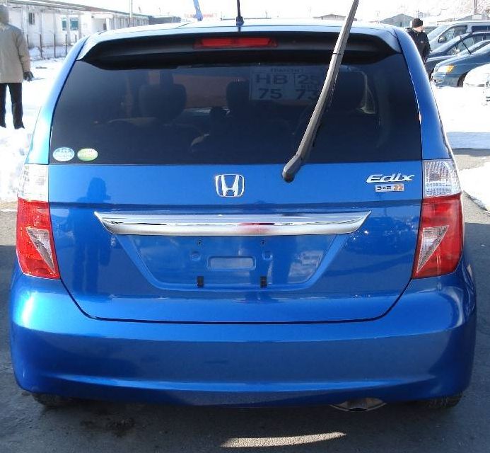 Honda () Edix:  