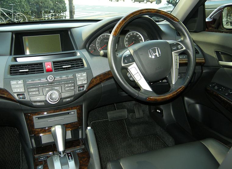 Honda () Inspire V (CP3):  