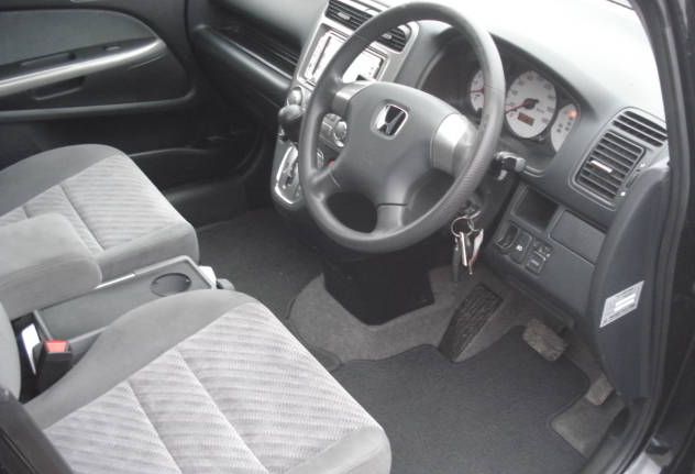 Honda () Stream I:  