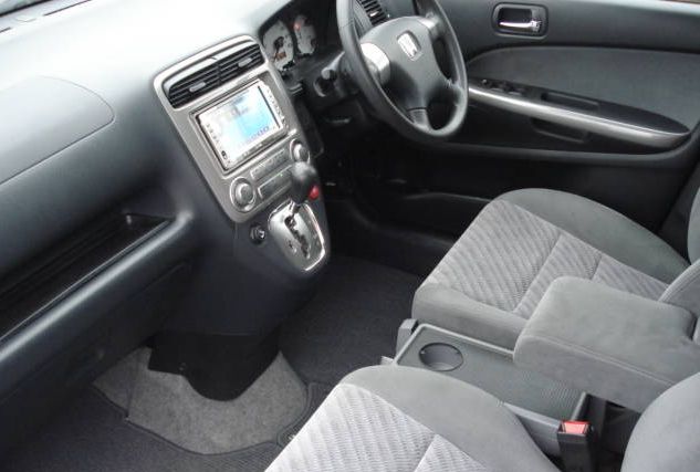 Honda () Stream I:  