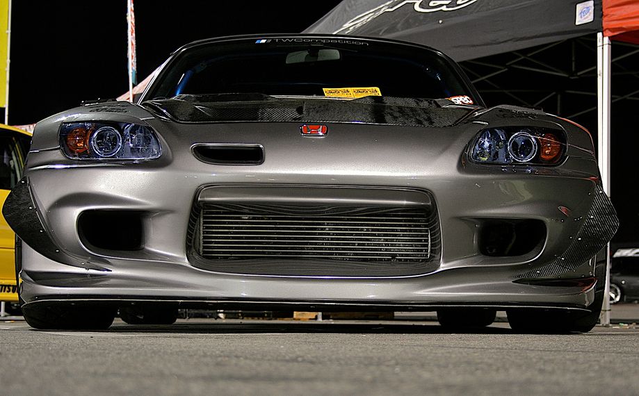 Honda () S2000:  