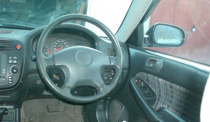 Honda () Orthia:  