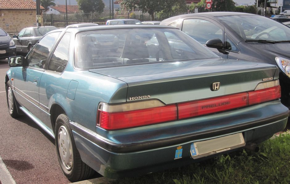 Honda () Prelude III (BA4, BA5):  