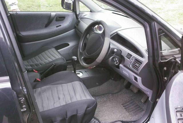 Suzuki () Aerio Wagon:  