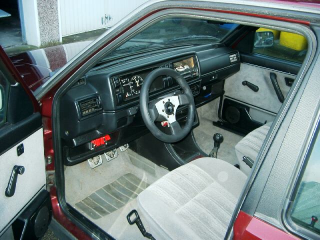 Volkswagen (VW) () Jetta II (19E, 1G2):  