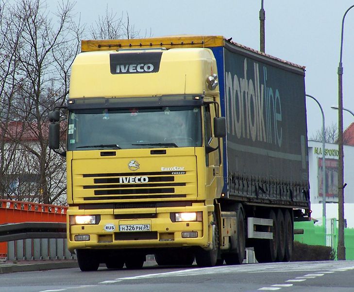 Iveco () TurboStar:  