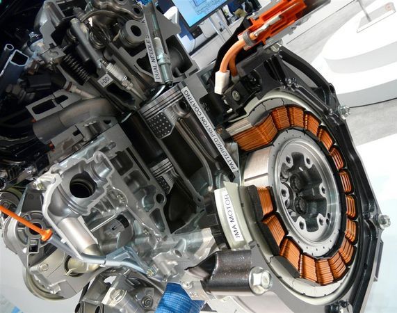 Honda () ECA-MF2:  