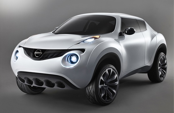 Nissan () Juke I (F15):  