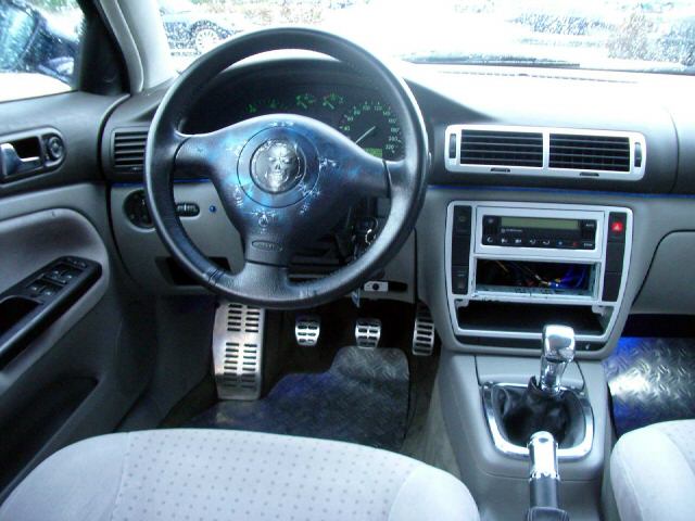 Volkswagen (VW) () Passat V (3B2) tuning:  