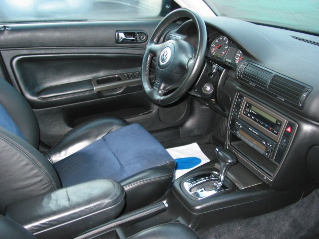 Volkswagen (VW) () Passat Variant V (3B5):  