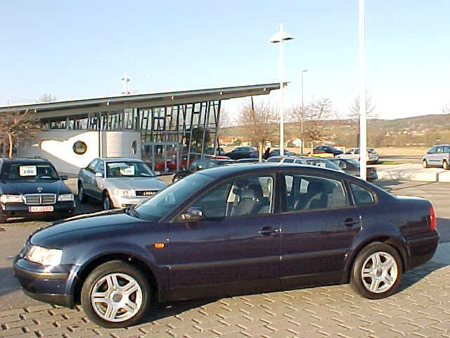 Volkswagen (VW) () Passat V (3B2):  