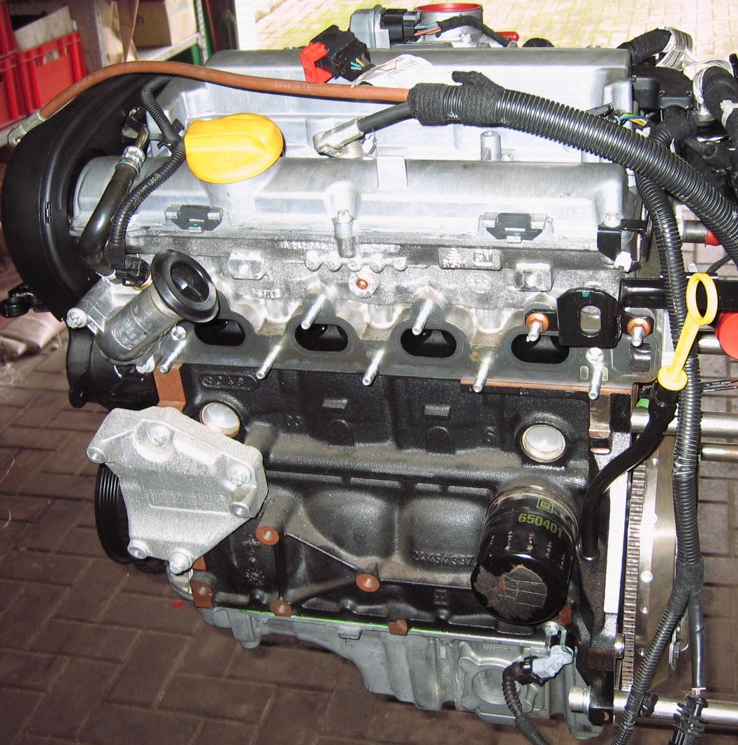 Opel () Z18XE:  