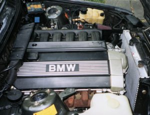 BMW () 256S2 M50B25:  