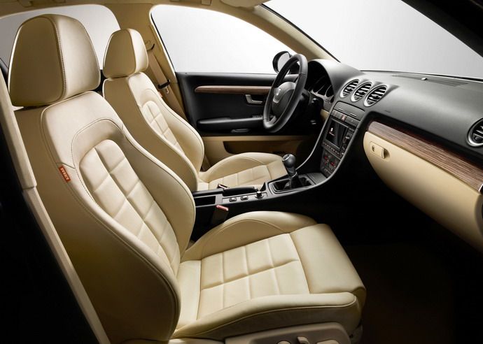 Seat () Exeo (3R2):  