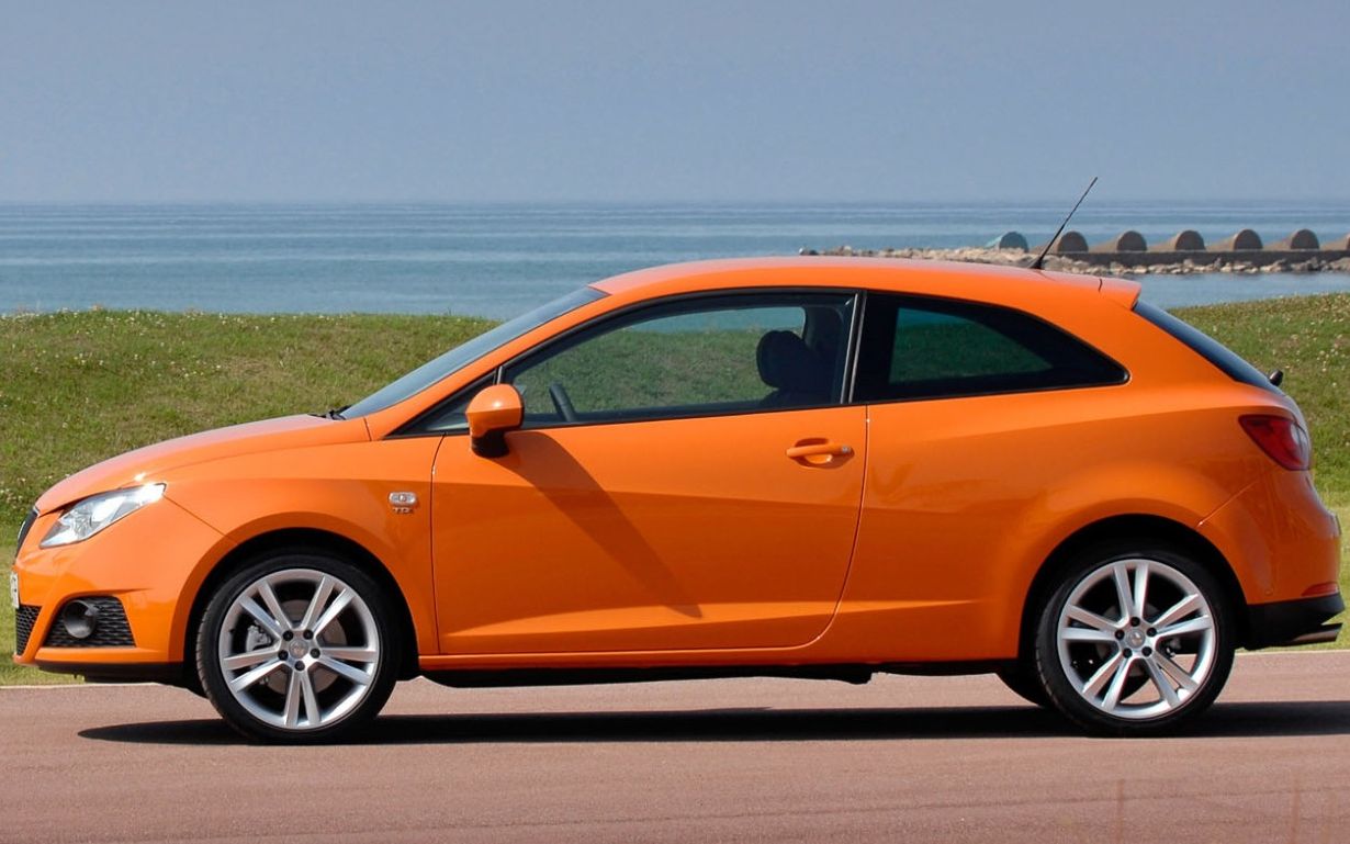 Seat () Ibiza IV Sportcoupe (6J1, 6P1):  