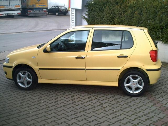 Volkswagen (VW) () Polo II Classic (86C, 80):  