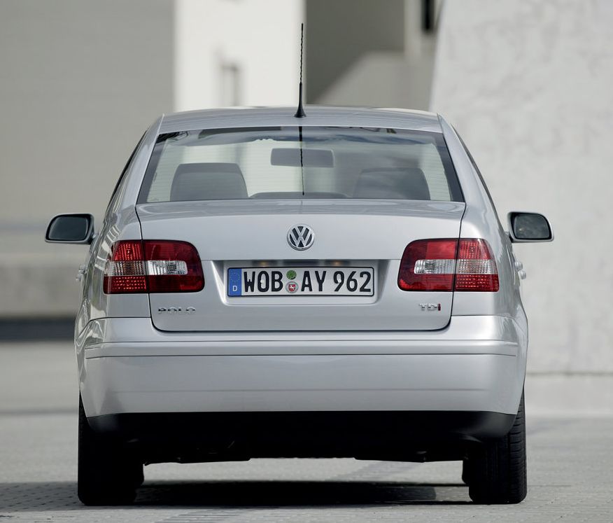 Volkswagen (VW) () Polo IV (9N4):  