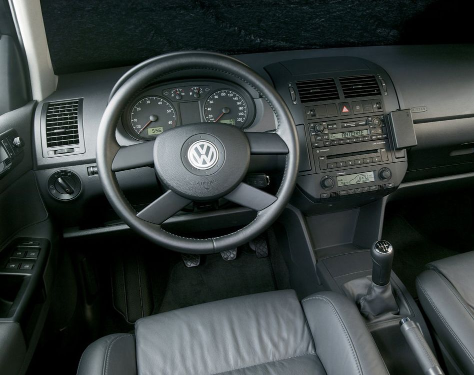 Volkswagen (VW) () Polo IV (9N4):  