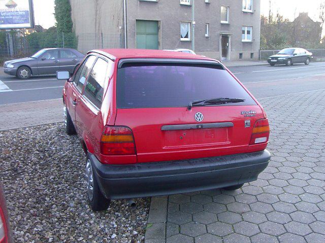 Volkswagen (VW) () Polo II Coupe (86C, 80):  