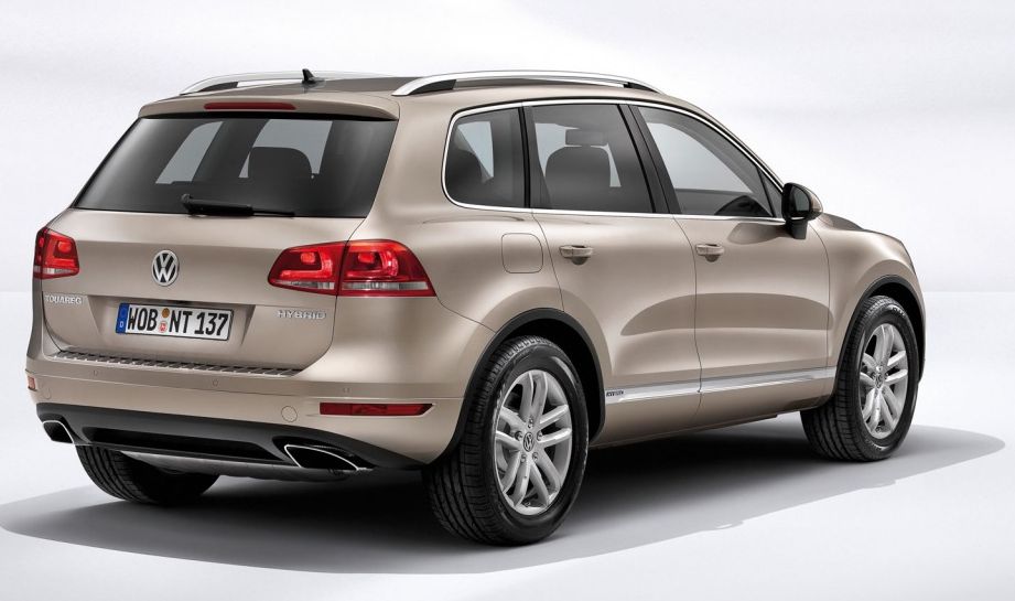 Volkswagen (VW) () Touareg II (7P5, 7P6):  