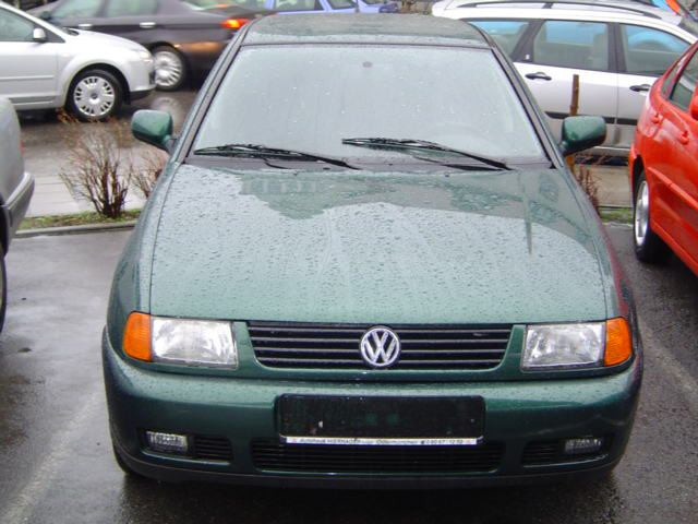 Volkswagen (VW) () Polo III Variant (6KV5):  
