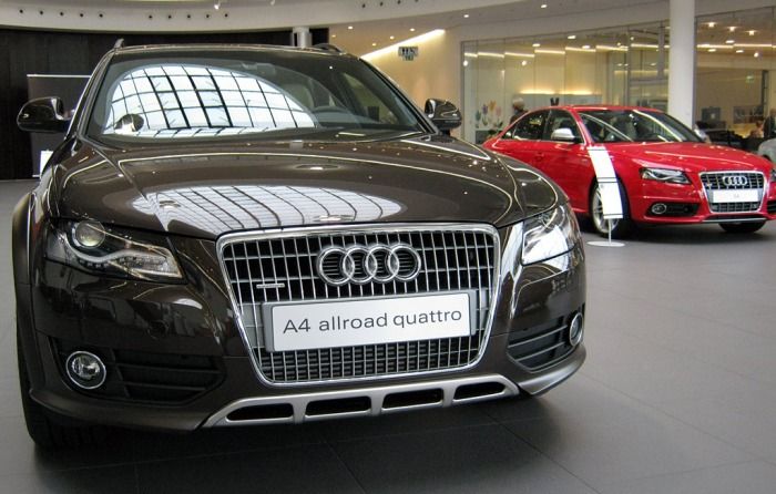 Audi () A4 IV Allroad (8KH, B8):  