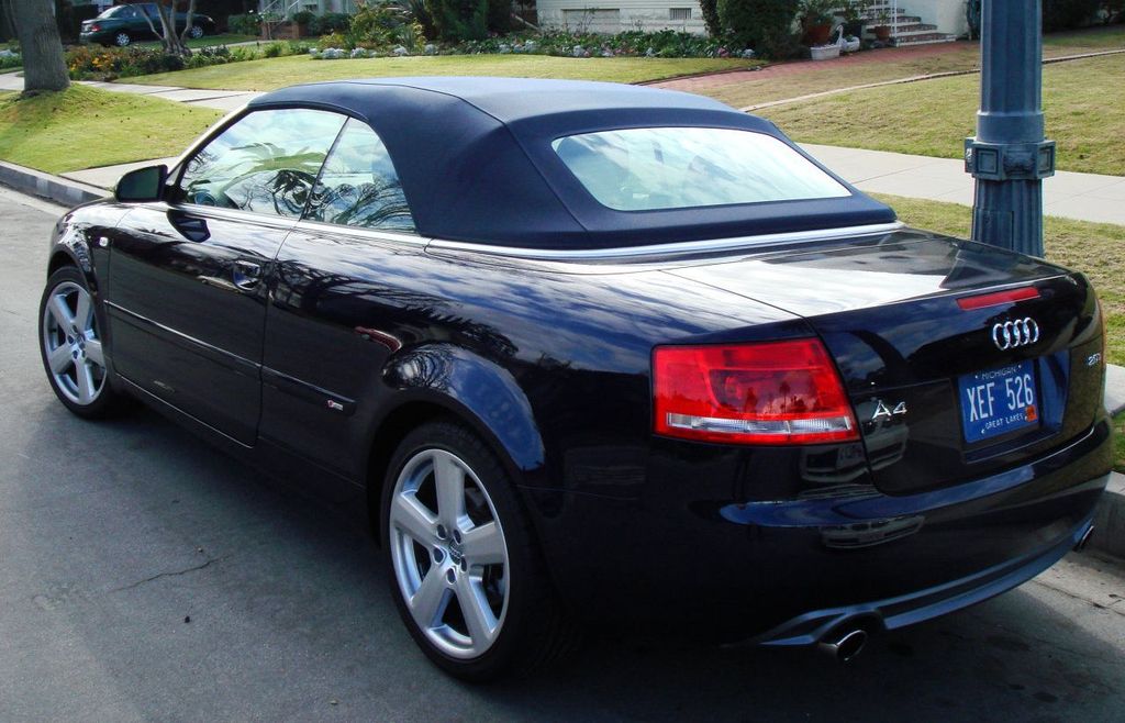 Audi () A4 Cabriolet (8H7, 8HE):  