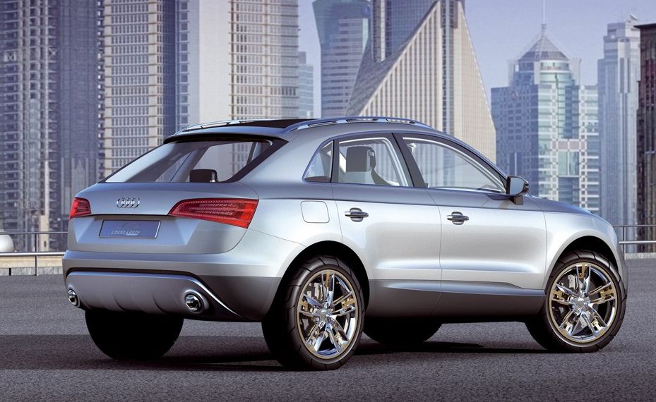 Audi () Q3 I (8UB, 8UG):  