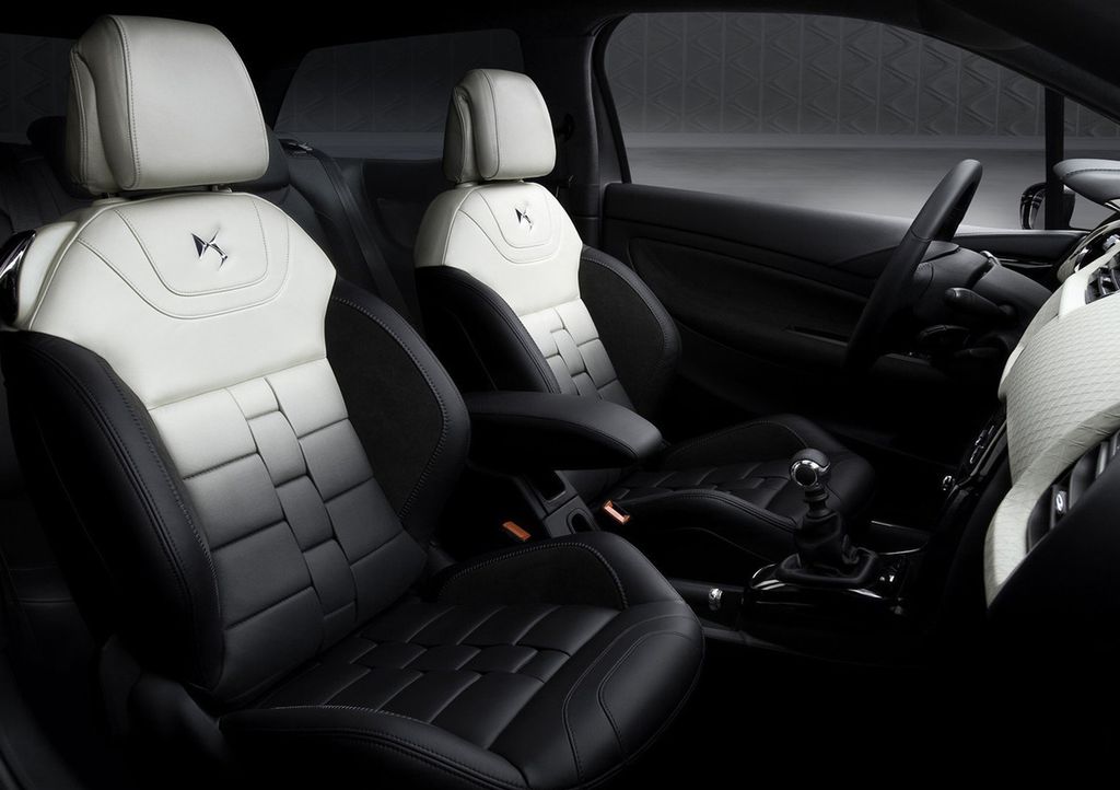 Citroen () DS3:  