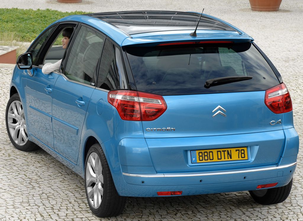 Citroen () C4 Picasso I (UD_):  