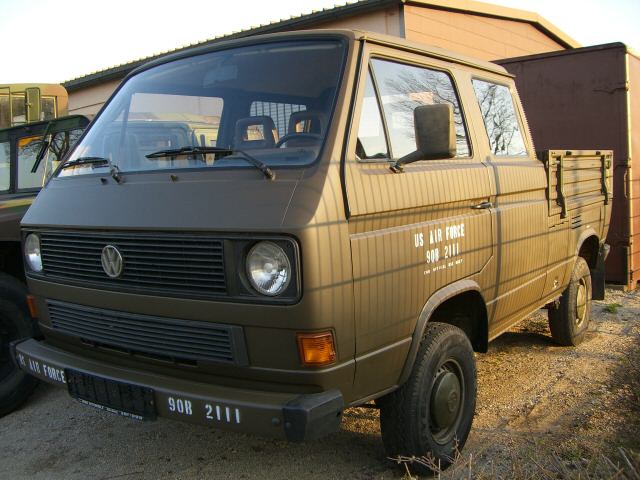 Volkswagen (VW) () Transporter III (T3):  