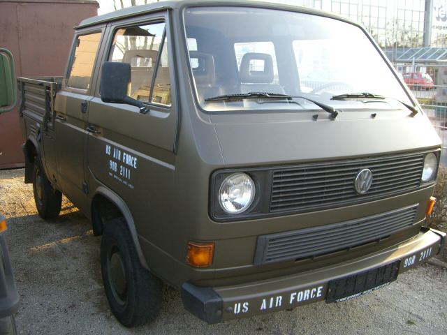 Volkswagen (VW) () Transporter III (T3):  