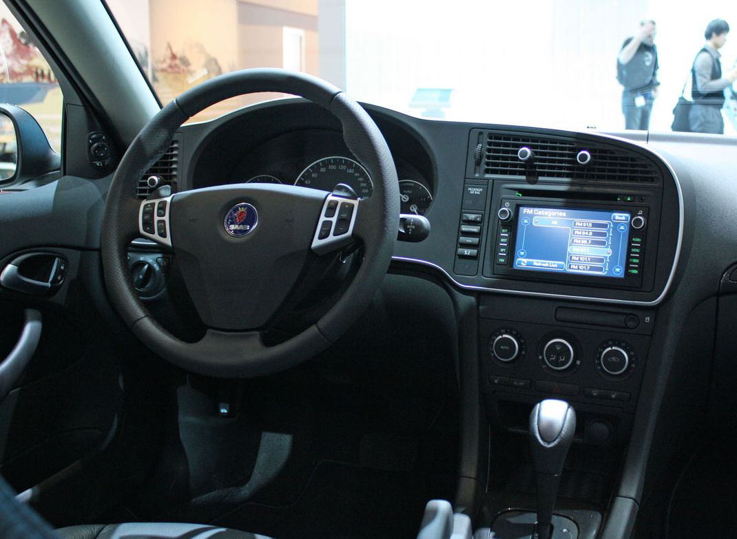 SAAB () 9-3X (YS3F):  