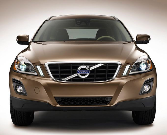 Volvo () XC60 I:  