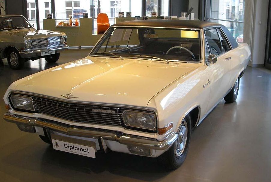 Opel () Diplomat A coupe:  