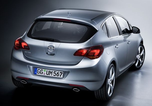 Opel () Astra J IV hatchback:  