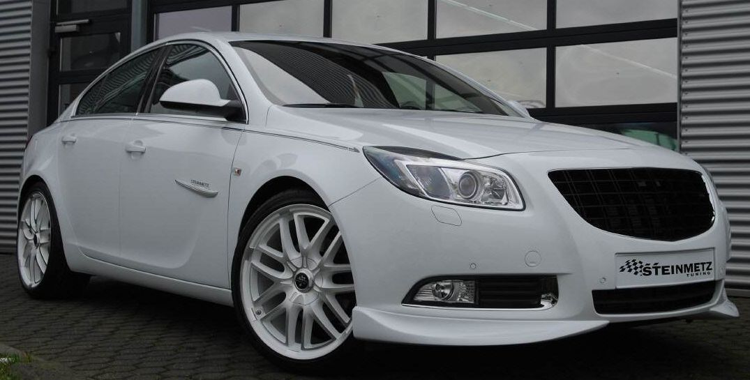 Opel () Insignia (hatchback):  