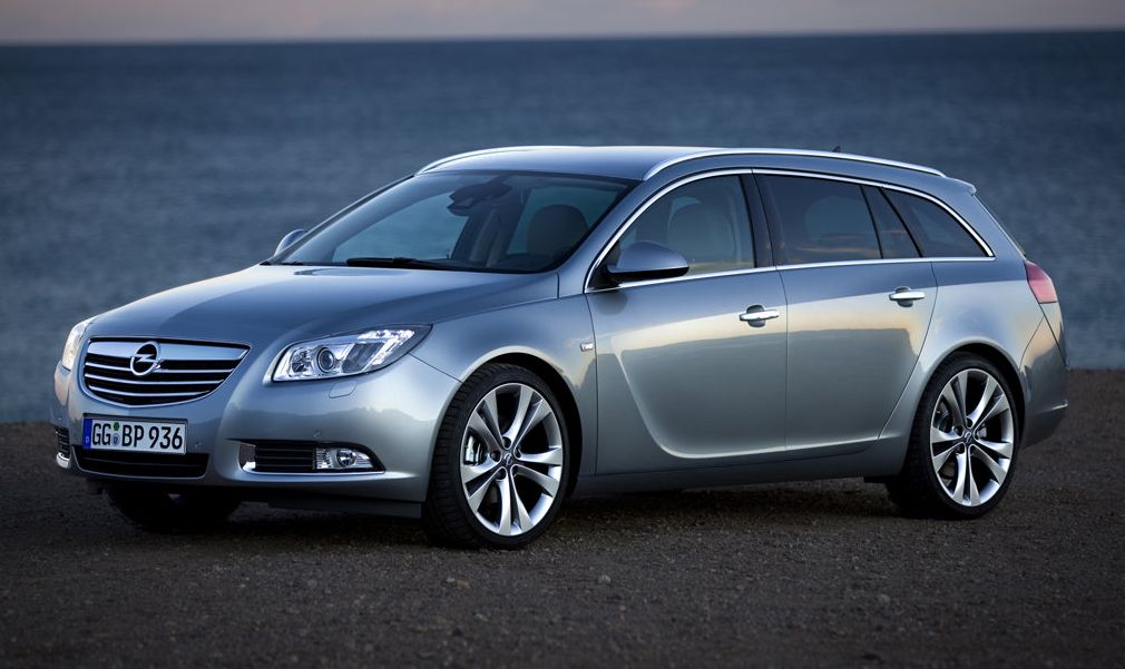 Opel () Insignia (combi):  