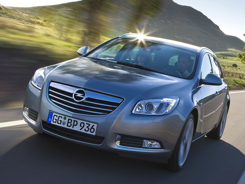 Opel () Insignia (combi):  
