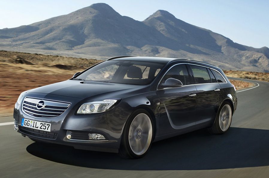 Opel () Insignia (combi):  