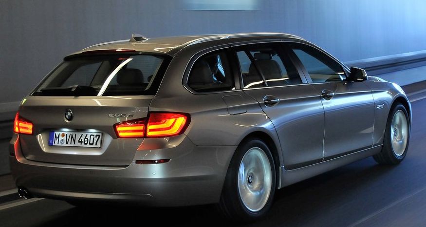 BMW () 5-Series (F11) Touring:  