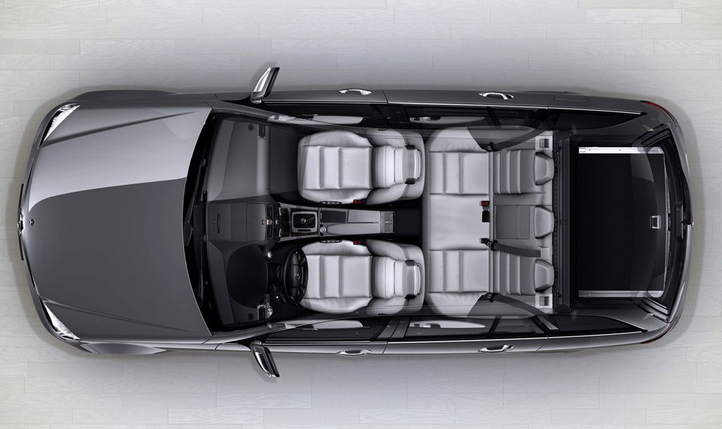 Mercedes Benz () C-Class (S204):  
