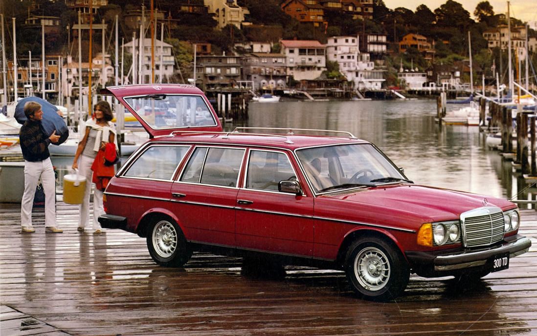 Mercedes Benz () Kombi (S123):  