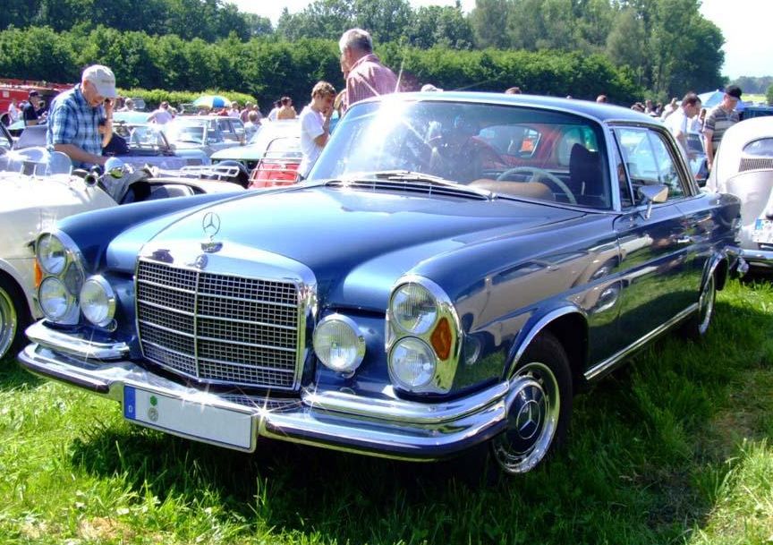 Mercedes Benz () Coupe (W111):  