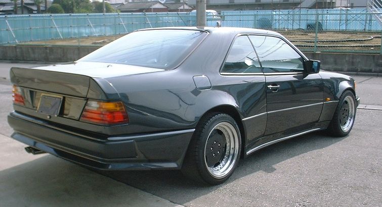 Mercedes Benz () E-Class (A124):  