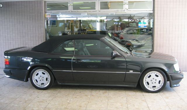 Mercedes Benz () E-Class (A124):  