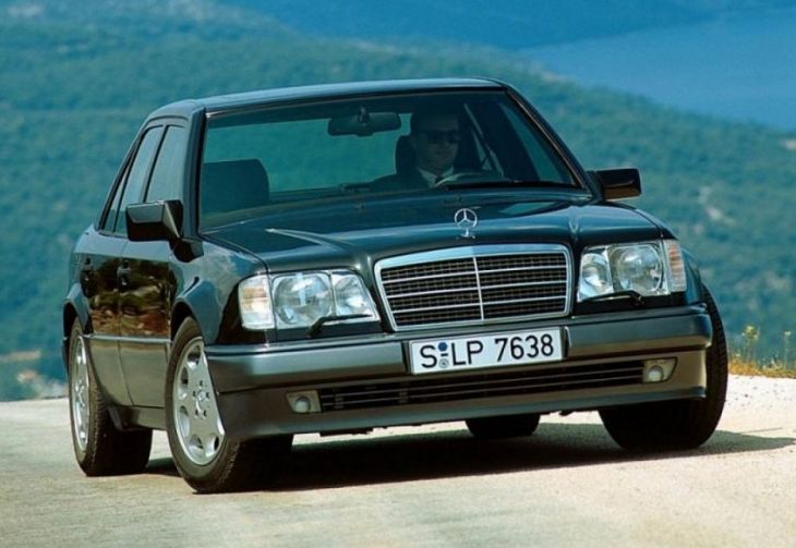 Mercedes Benz () E-Class (W124):  