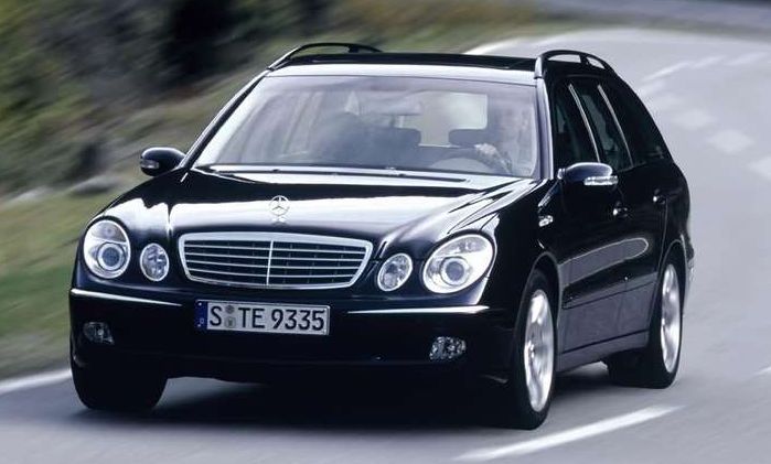 Mercedes Benz () E-Class (S211):  