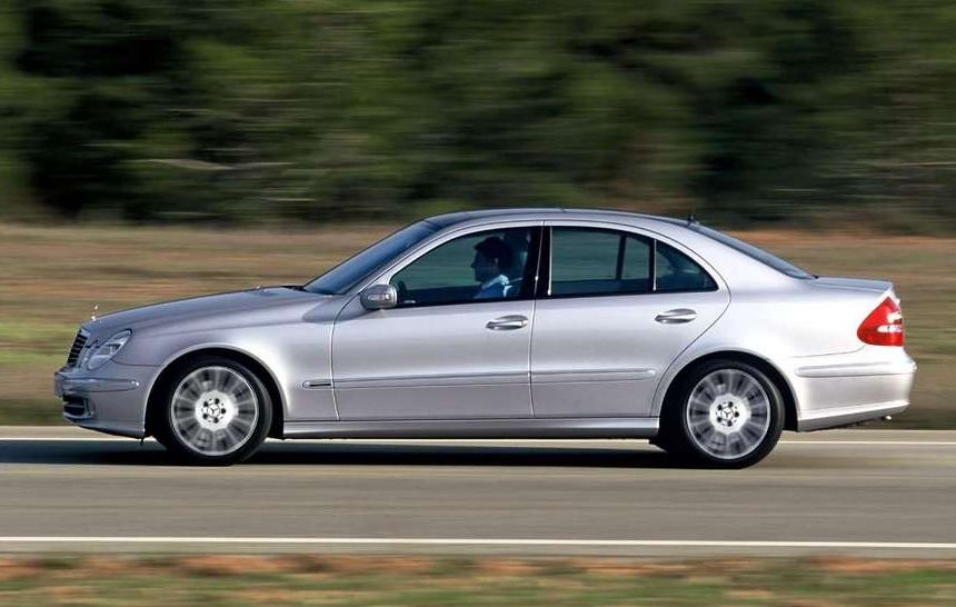 Mercedes Benz () E-Class (W211):  